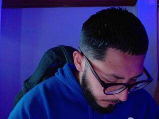 Thomas Spilios webcam model stream image