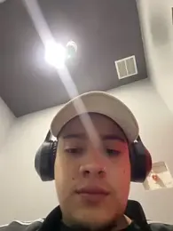 OliverTabordaa webcam stripchat model stream image