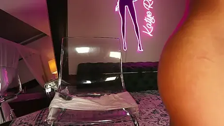 Katyerave webcam stripchat model stream image