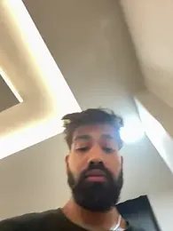 priyansh92929 webcam model stream image