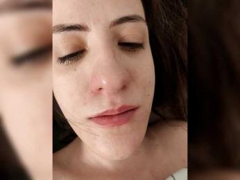 LuxeAngel webcam model stream image