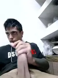 DanyCubanoCumm webcam model stream image