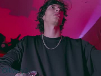 olliver___y webcam model stream image