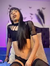 Katy_bratz_ webcam model stream image