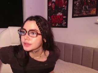 harveymiiller webcam camsoda model stream image