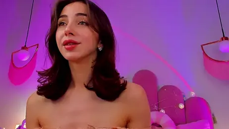 ElsaYoung webcam stripchat model stream image