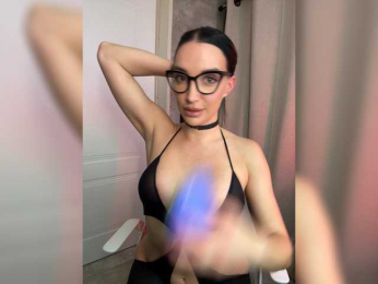 Vivien_ webcam bongacams model stream image