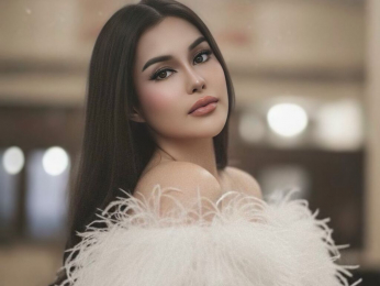 KylieTriumph webcam model stream image