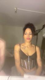 Pierreali webcam cam4 model stream image