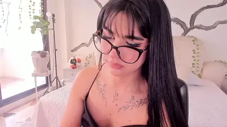 RoseCassie webcam model stream image