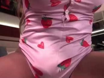 missvalery_1 webcam chaturbate model stream image