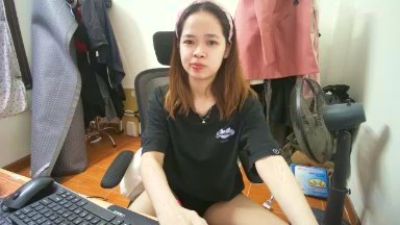 Lee_lee000 webcam model stream image