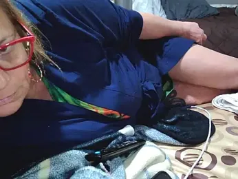 Victoria121565 webcam model stream image