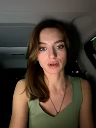 -AngelAri- webcam stripchat model stream image