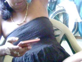 Anshia webcam bongacams model stream image