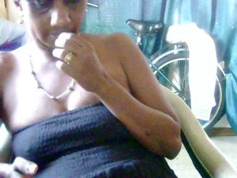 Anshia webcam bongacams model stream image