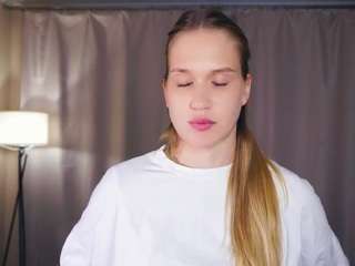 nerissamcinroy webcam model stream image