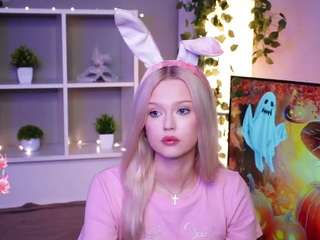 dionnamoos webcam model stream image