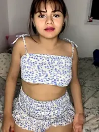 You_dirty_girl18 webcam model stream image