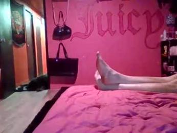 twizzytoxic22 webcam model stream image