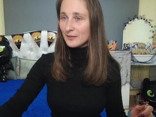 Michel Lee webcam model stream image