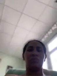 Carola-Ross webcam model stream image