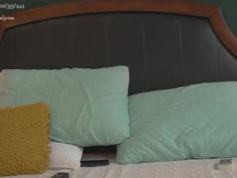 alyonaqueen_ webcam model stream image