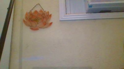 QueenCrimson webcam model stream image