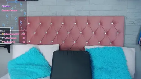 gisellsaenz webcam stripchat model stream image