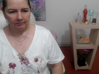 leonela webcam model stream image