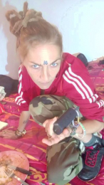 manuella19 webcam model stream image