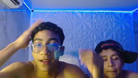 goldenjyj webcam model stream image