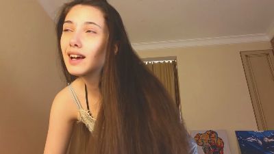 AlmedaLeos webcam model stream image