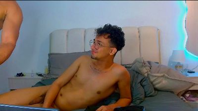 twoboyshot24 webcam model stream image