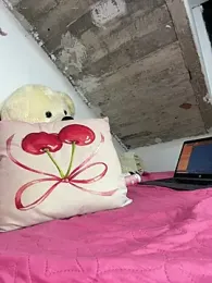 Melody_rouxxx webcam model stream image