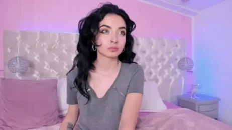 Adeelinee webcam stripchat model stream image