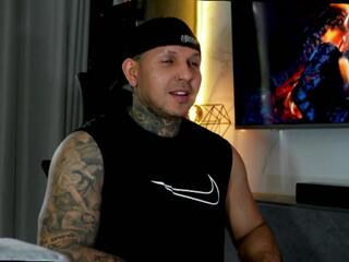 Alex Colton webcam model stream image