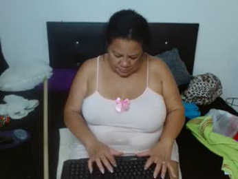 mhia1972 webcam model stream image