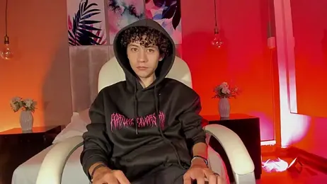 Helios_Obscuro webcam model stream image