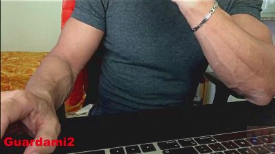 guardami2 webcam model stream image