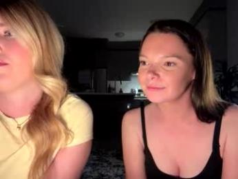 lilpinkbean webcam model stream image