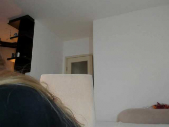 MiaMeowa webcam model stream image