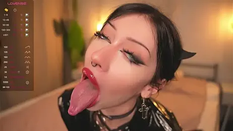 Devilsss_toy webcam model stream image