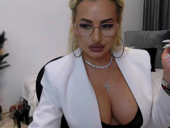 lovelyblondyx webcam model stream image