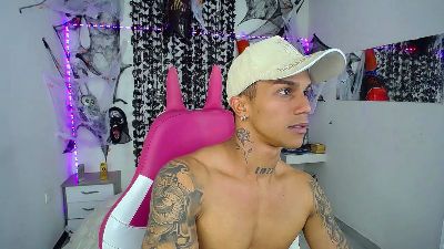 Leonard_Price webcam model stream image