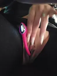 MILFBARBY webcam model stream image