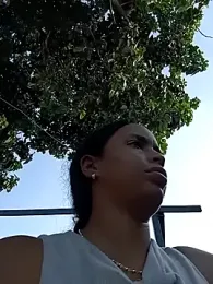 Fernanda30 webcam stripchat model stream image