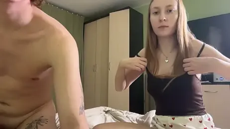 AliceStoneJhonyStone webcam model stream image