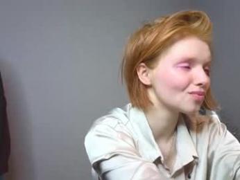 ginger_hugs webcam model stream image