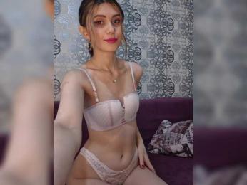 -tvoya_vitaminka- webcam model stream image